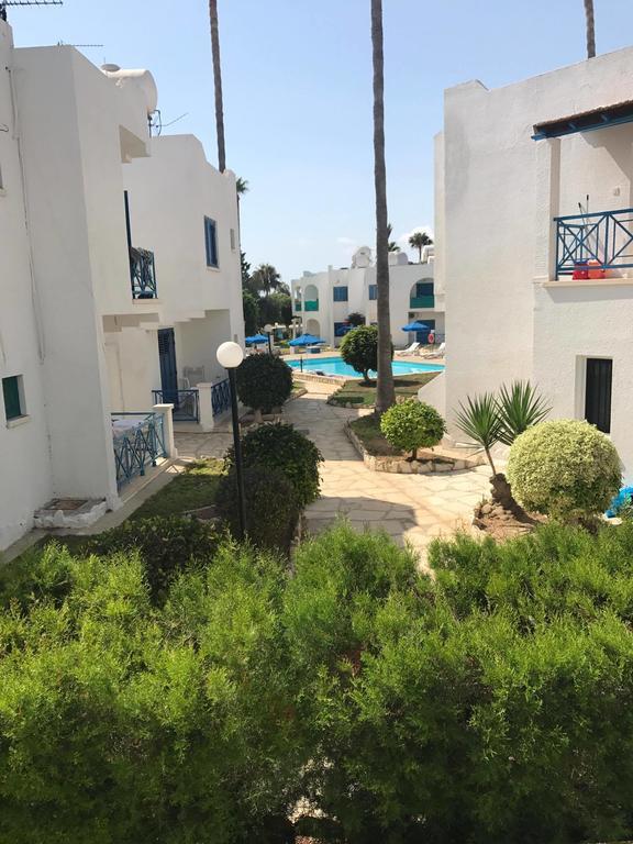 Dhekelia Diamond Apartment Larnaca Exterior photo