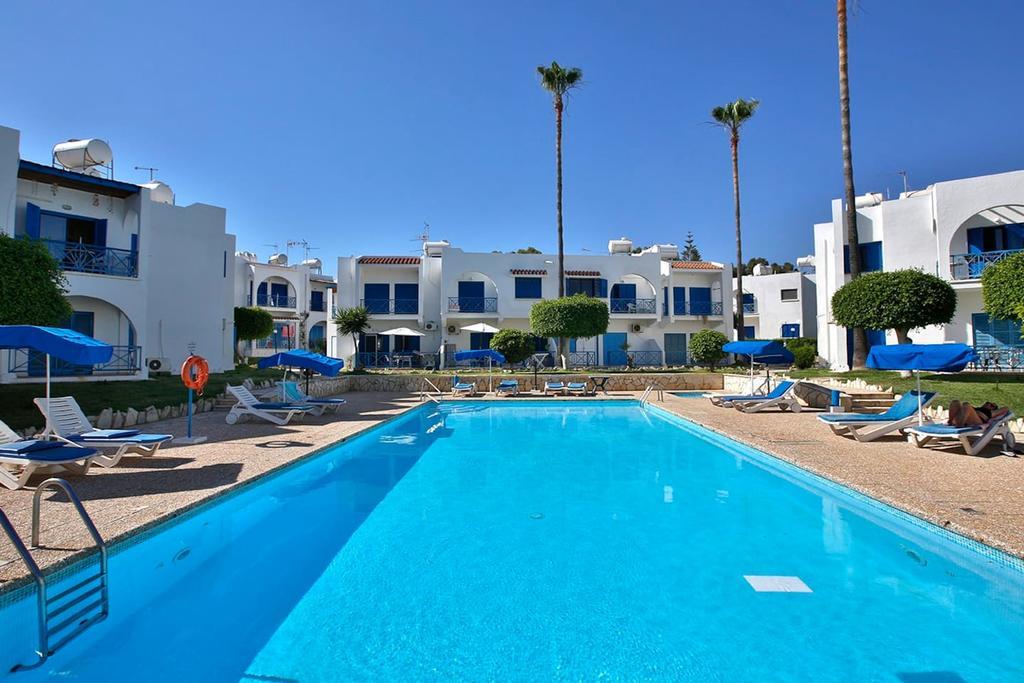 Dhekelia Diamond Apartment Larnaca Exterior photo