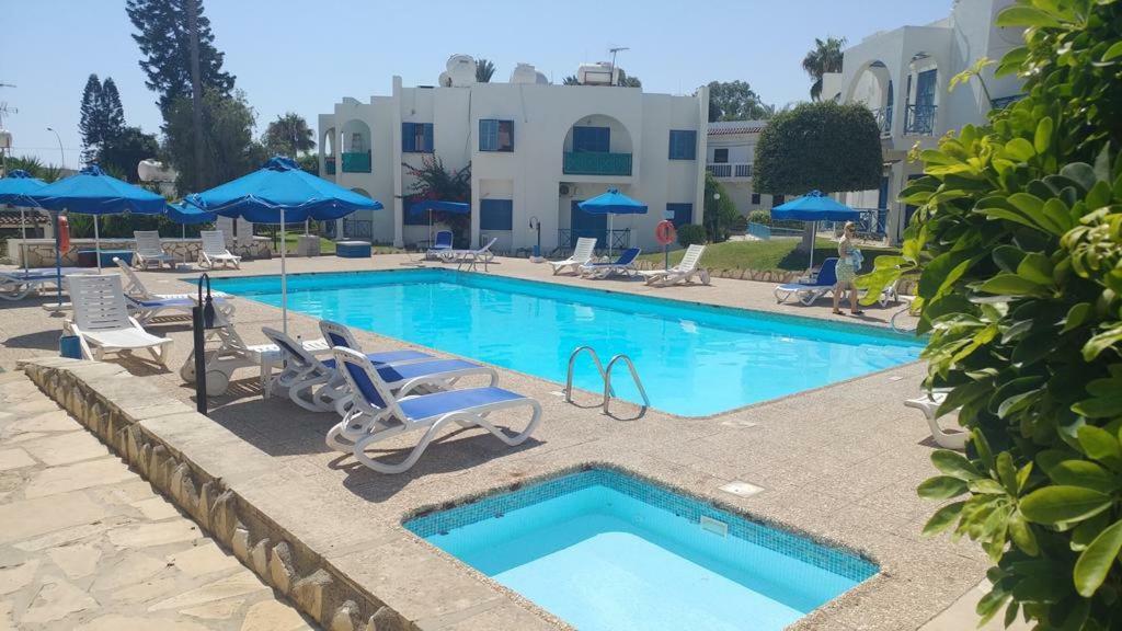 Dhekelia Diamond Apartment Larnaca Exterior photo